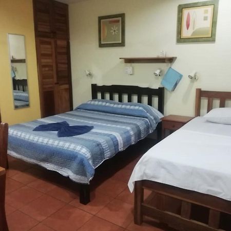 פוטררו Hotel Isolina Beach מראה חיצוני תמונה