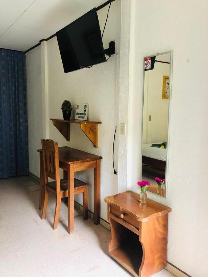 פוטררו Hotel Isolina Beach מראה חיצוני תמונה