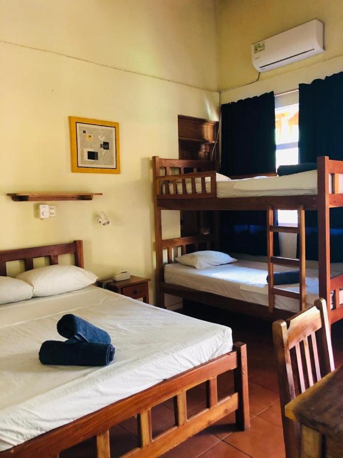 פוטררו Hotel Isolina Beach מראה חיצוני תמונה