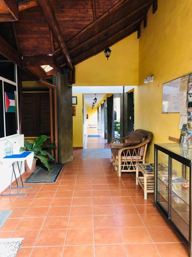 פוטררו Hotel Isolina Beach מראה חיצוני תמונה